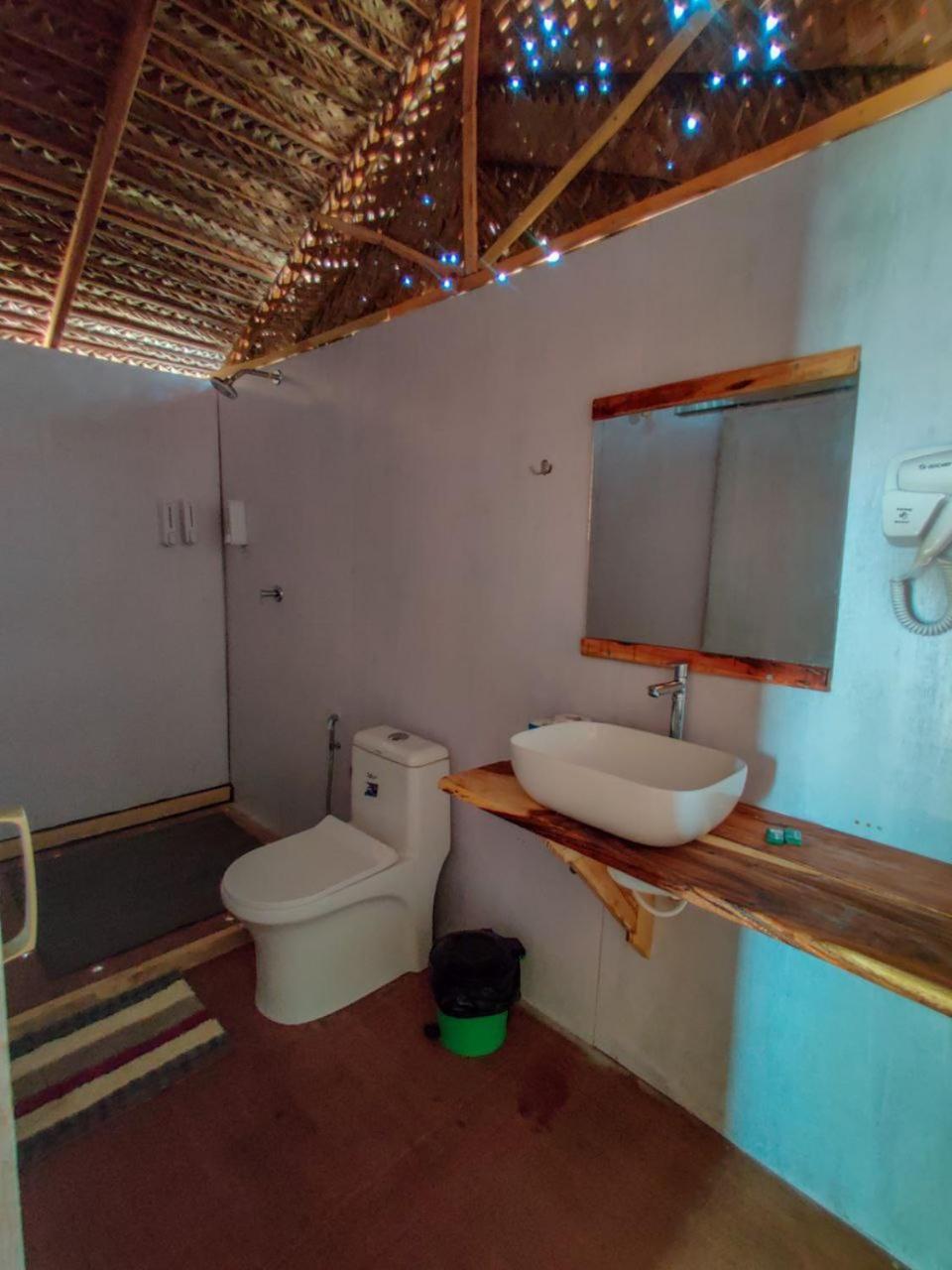 Lost Monk Beach Cottage Арамболь Экстерьер фото